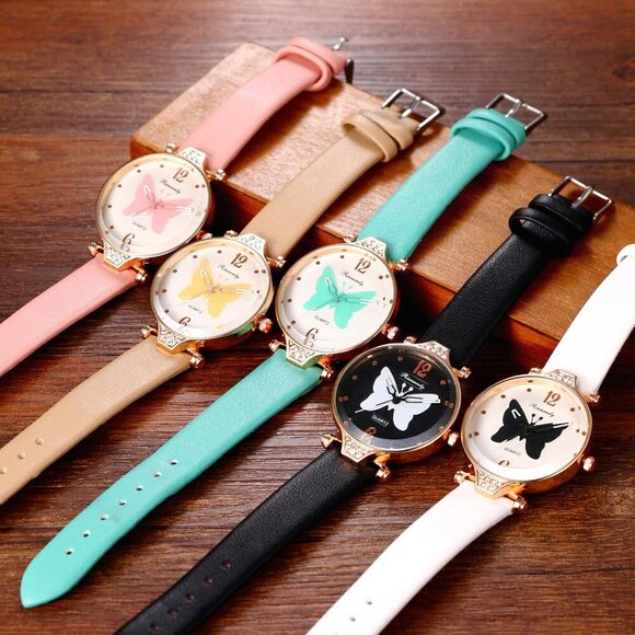 Romantic Butterfly Pattern Quartz Watch - Elegant Leather Strap for Women - Picture 4 of 9